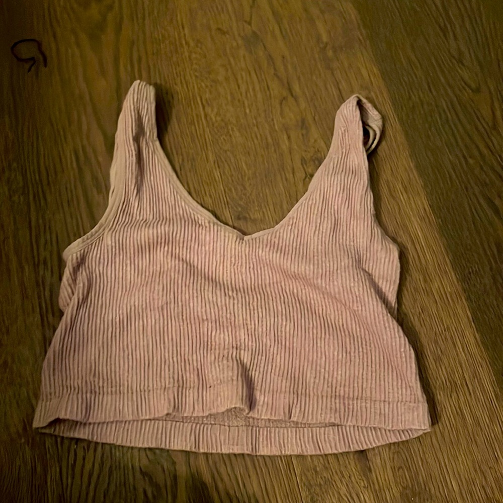 Crop top I never wear :)